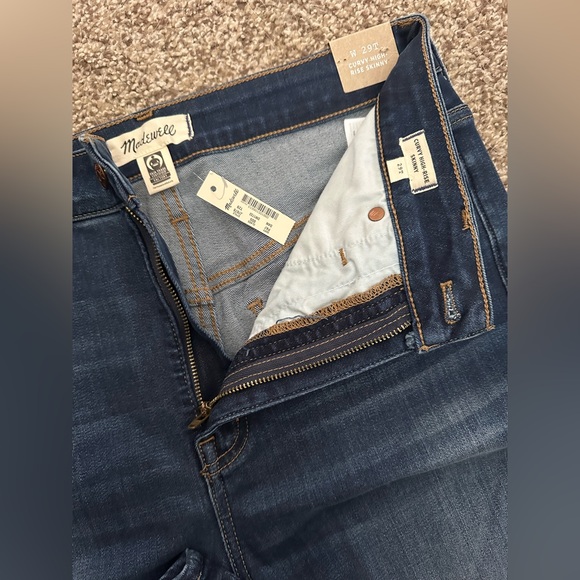 NWT Madewell Curvy High-Rise Skinny jeans - Picture 2 of 3